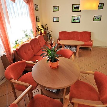 Pensjonat Fala Bed & Breakfast Ustronie Morskie Ngoại thất bức ảnh